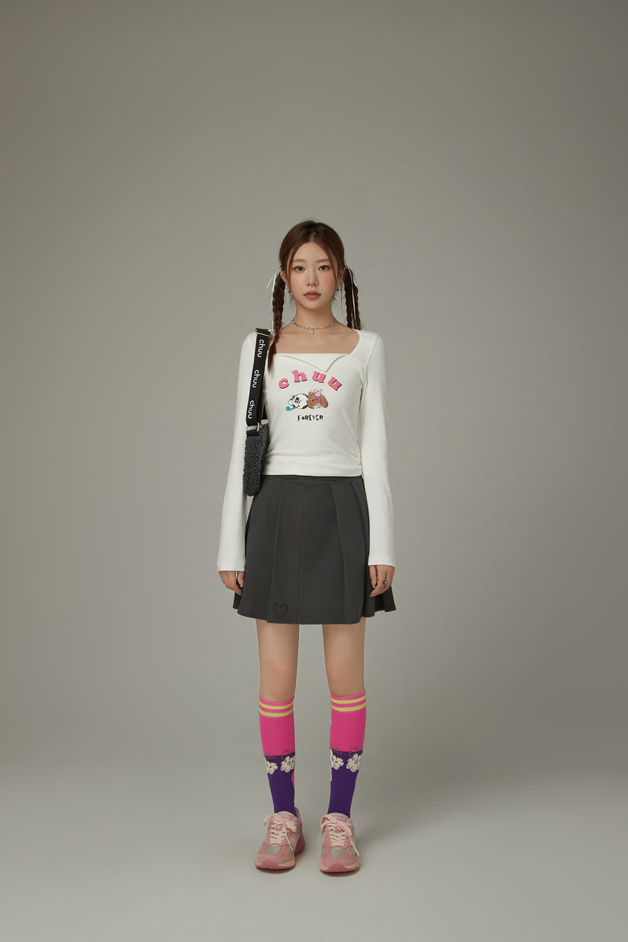 CHUU Character Color Knee Socks