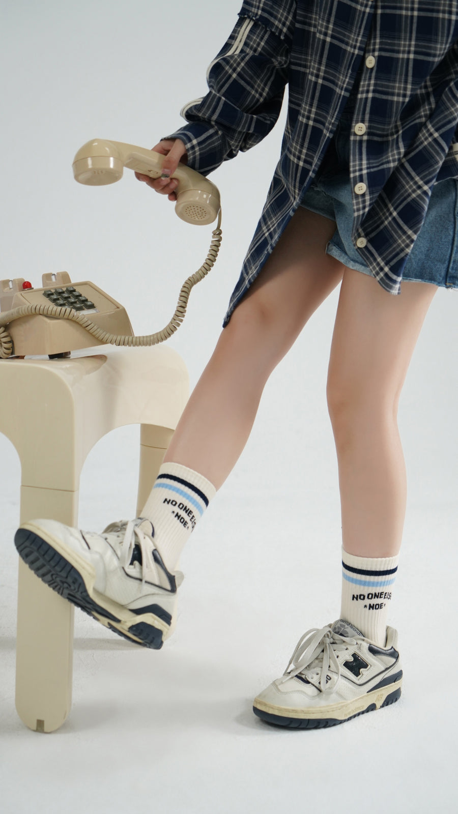 CHUU Daily Lettering Color High Socks