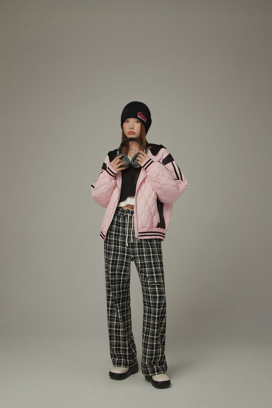 CHUU Check Drawstring Casual Pants