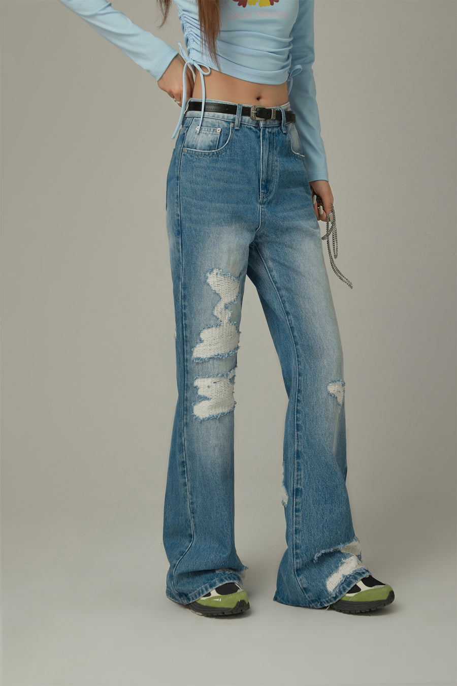 CHUU Distressed Ripped Bootcut Denim Jeans