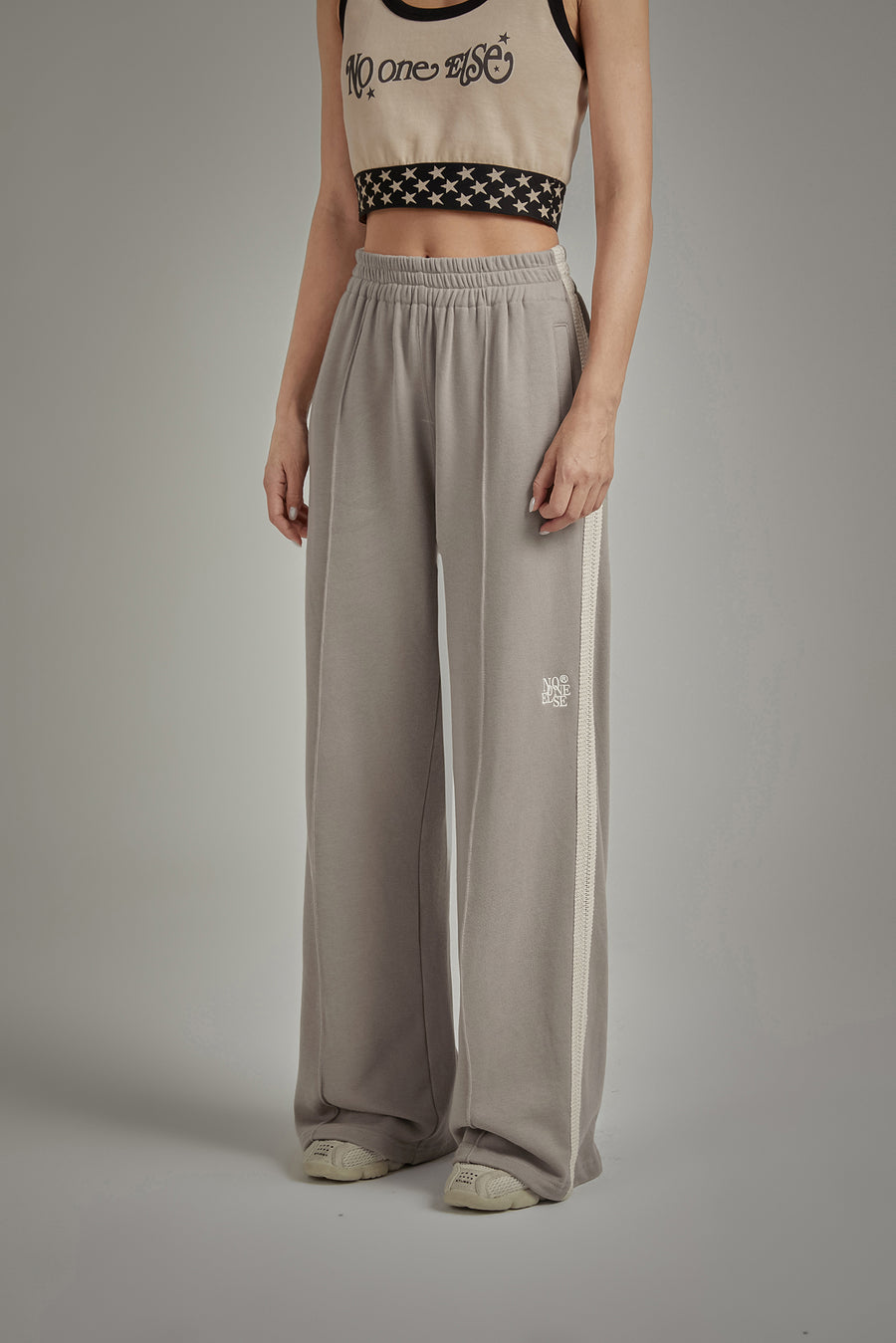 CHUU Basic Wide Sweatpants