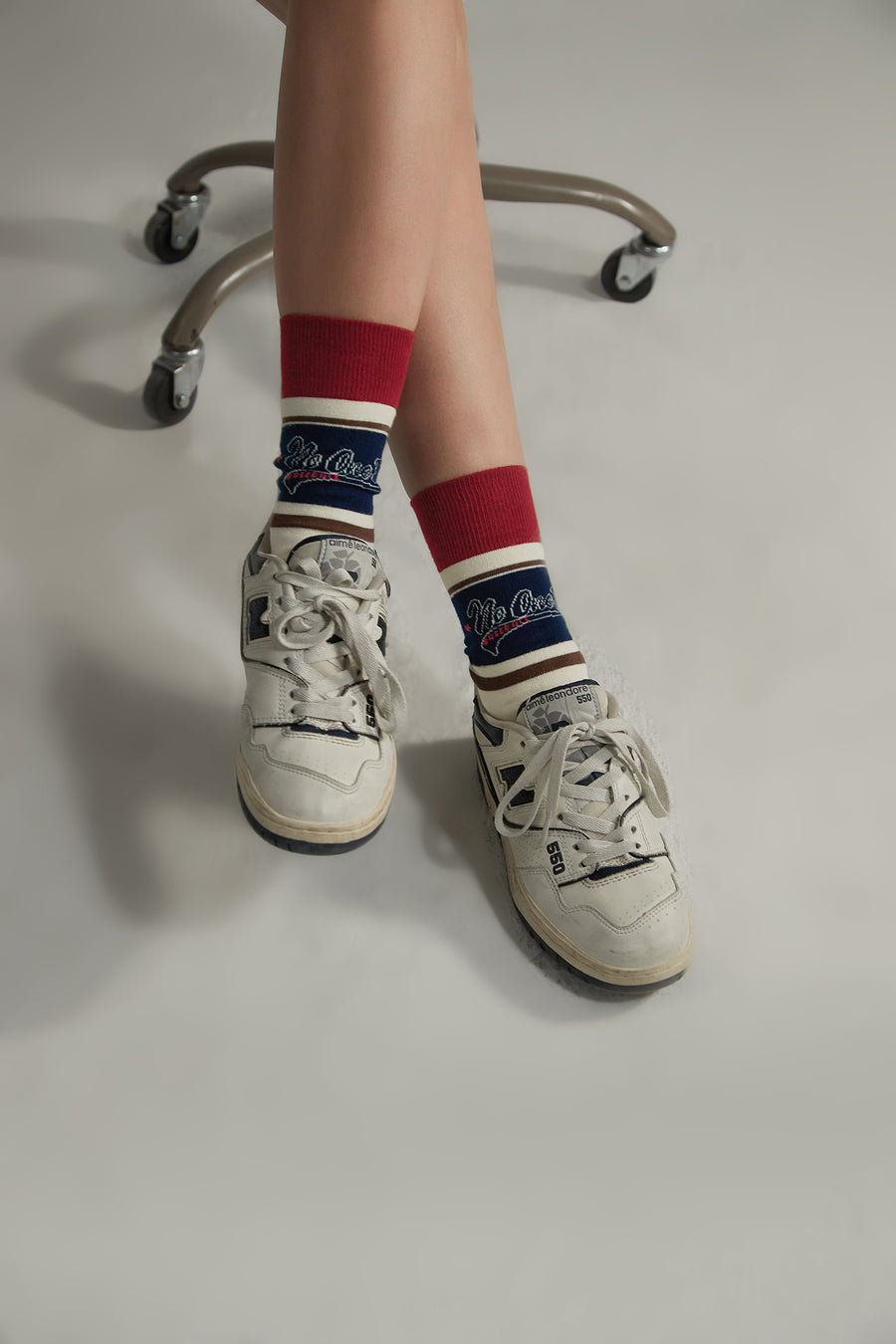 CHUU Vintage Basebeall Themed Colorblocked High Socks