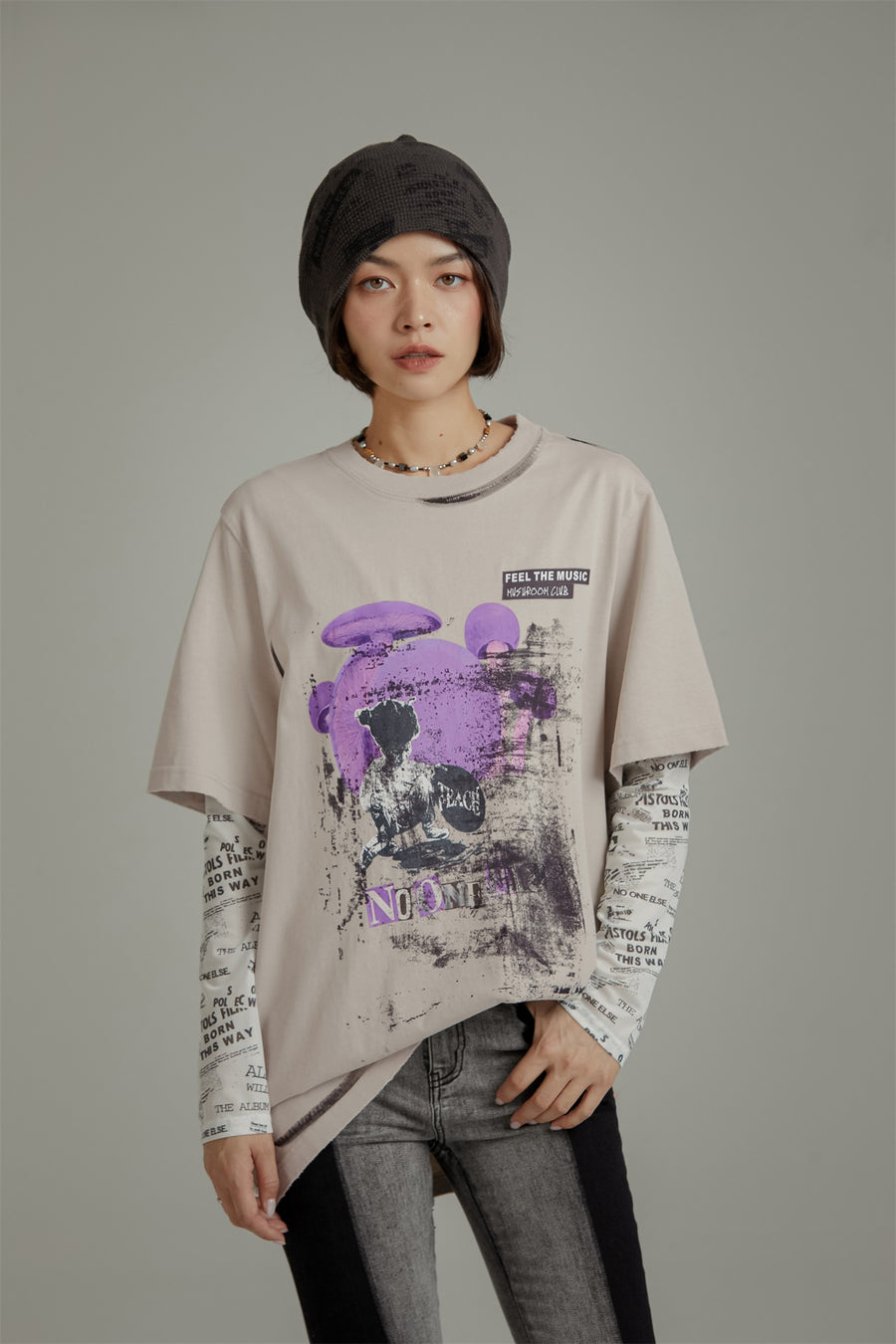 CHUU Feel The Music Mushroom Club T-Shirt