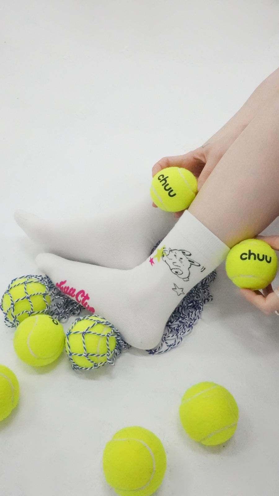 CHUU Character Colorful Stars High Socks