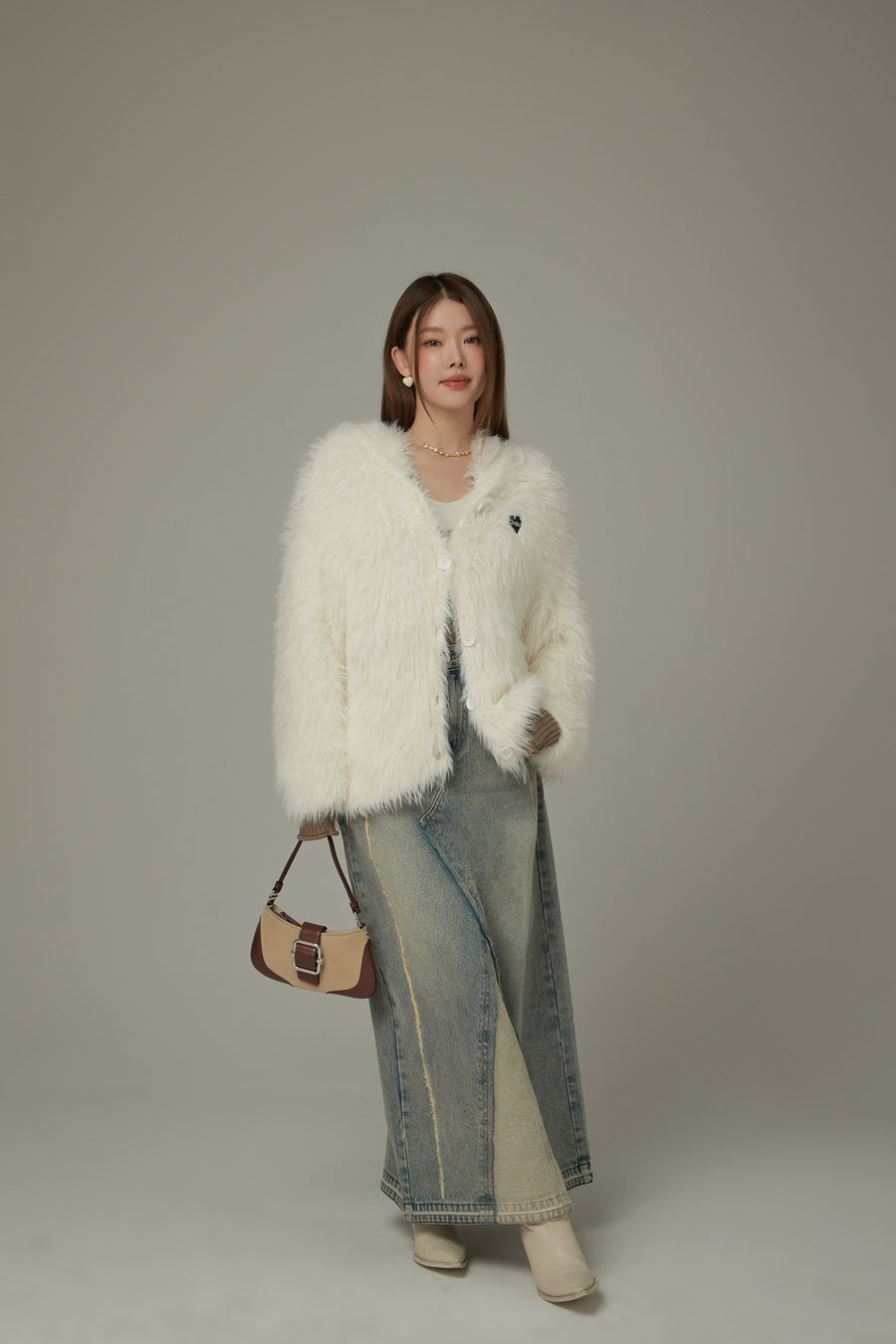 CHUU Embroidered Fuzzy Hooded Cardigan