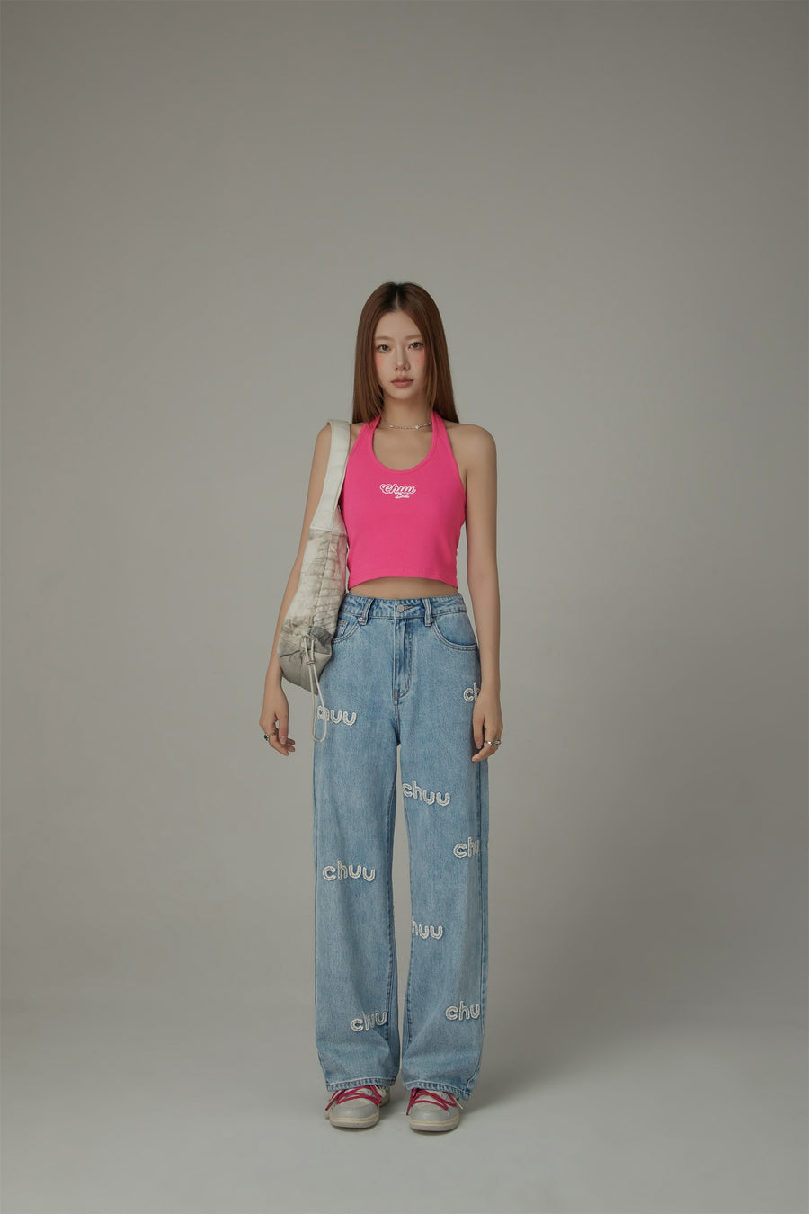 CHUU Embroidered Lettering Straight Jeans