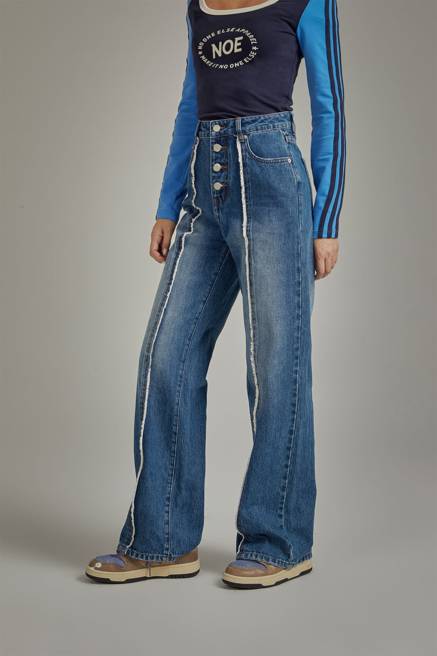 CHUU Lined High Waisted Button Wide Denim Jeans