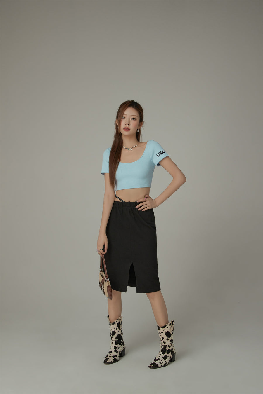 CHUU Side String Casual Slit Skirt