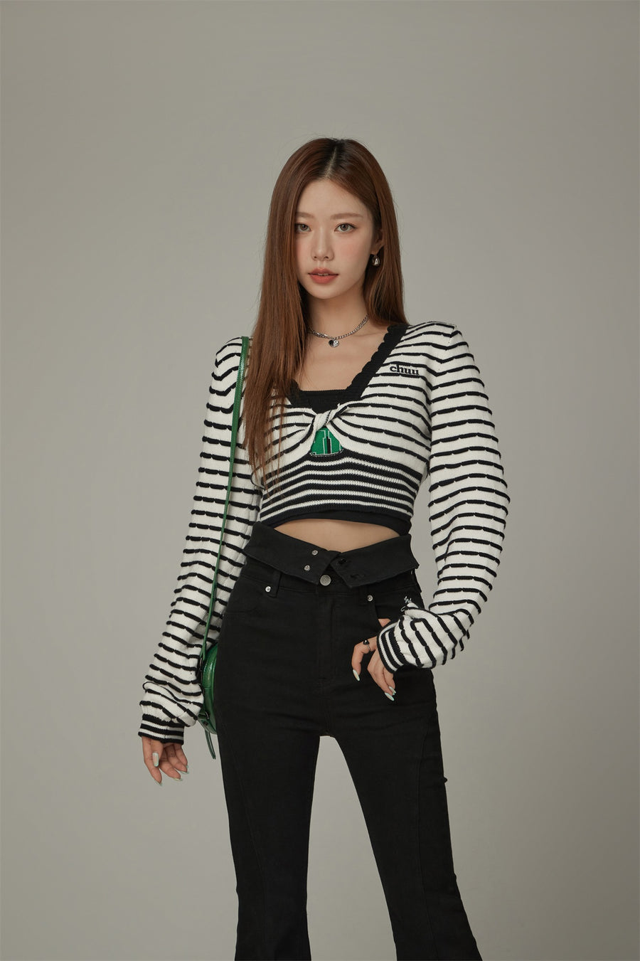 CHUU Twist Stripe Knit Crop Top