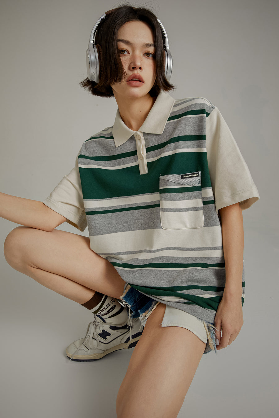 CHUU Polo Neck Striped Loose Fit T-Shirt