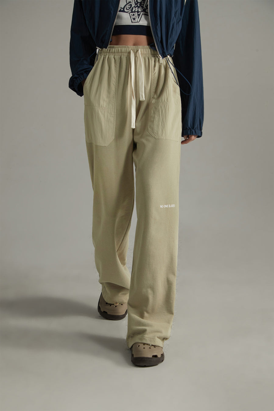 CHUU Banded Wide-Leg Slacks