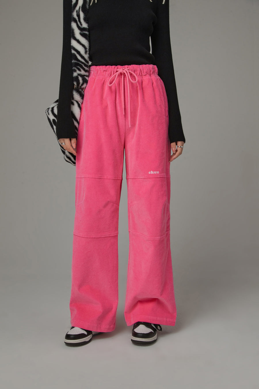 CHUU Casual String Corduroy Pants