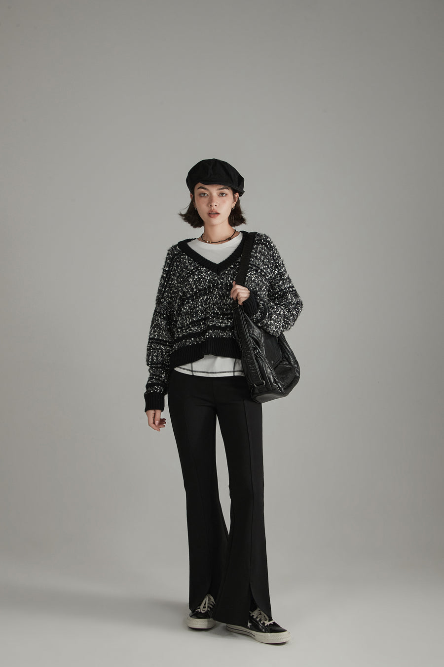 CHUU V-Neck Crop Knit Sweater