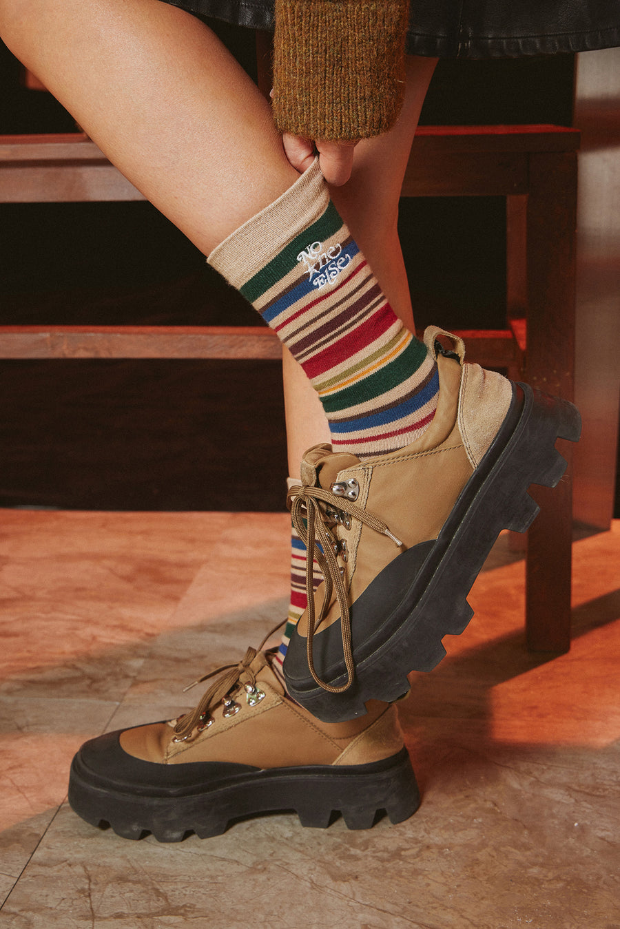 CHUU Rainbow Striped Socks