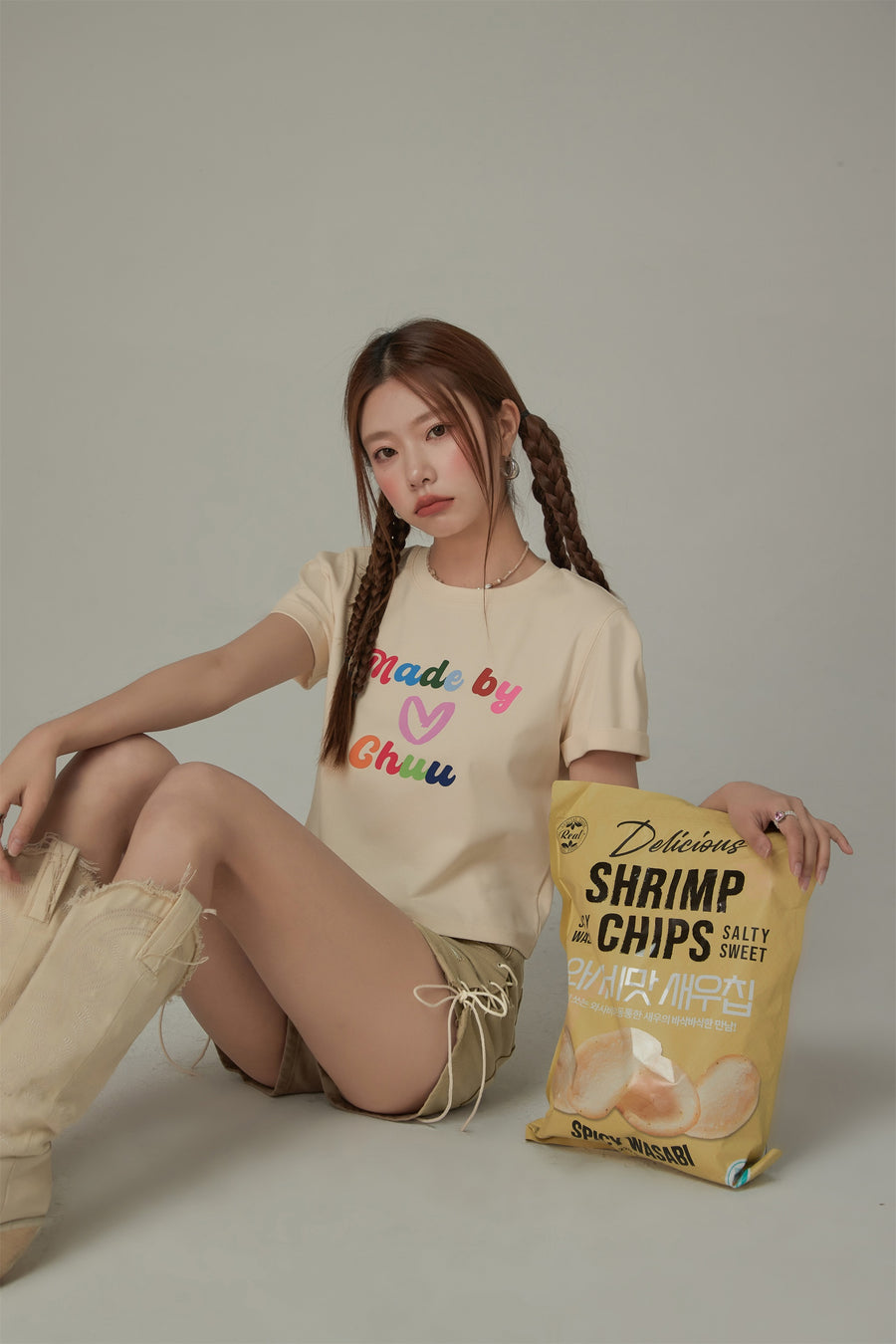 CHUU Made By Chuu Colorful Printed Cropped T-Shirt