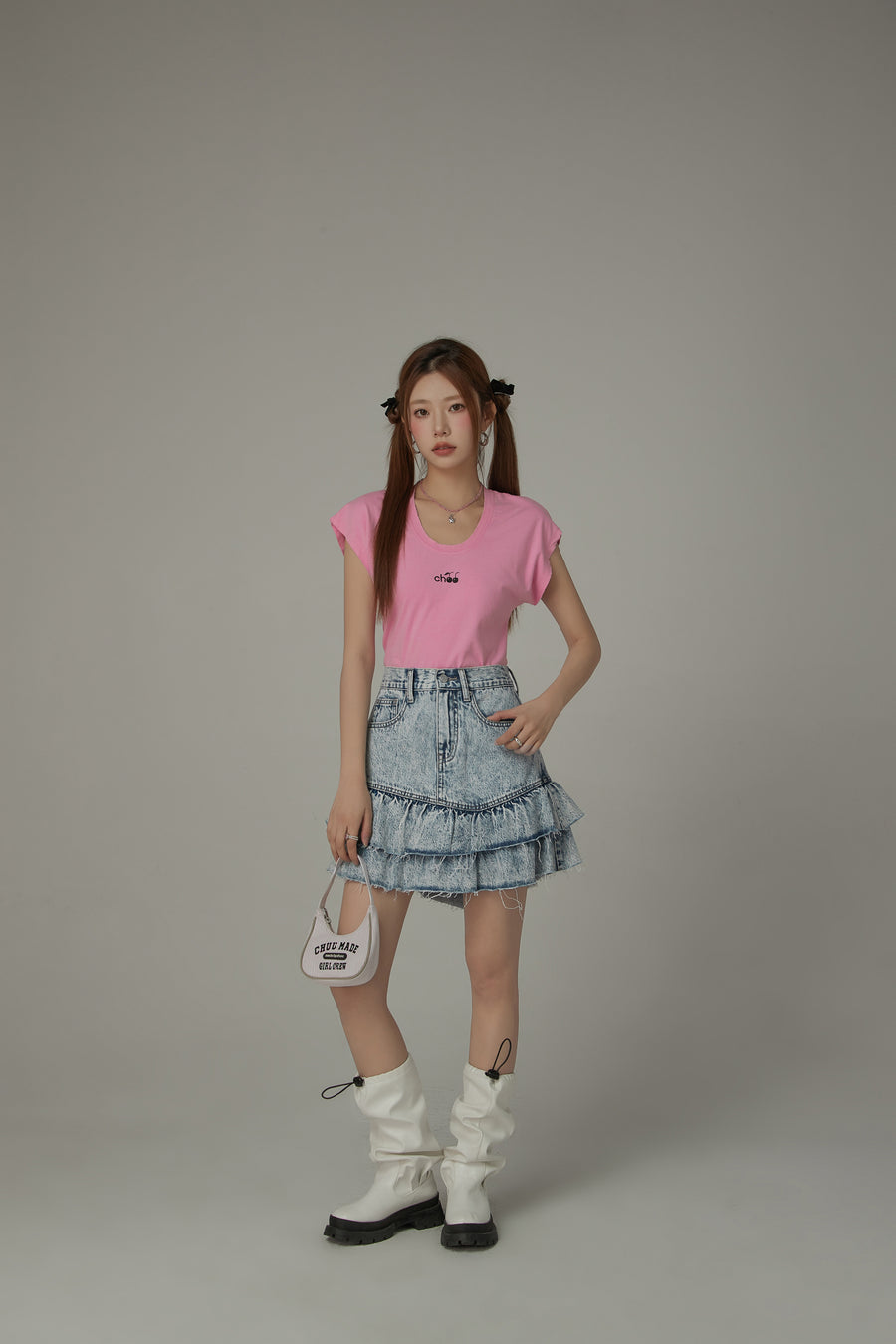 CHUU Cherry Embroidered U Neck Short Sleeve T-Shirt