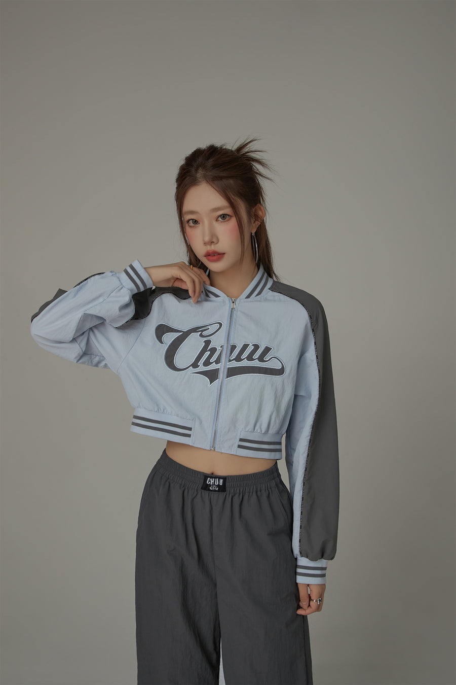 CHUU Logo Colored Zip-Up Varsity Jacket