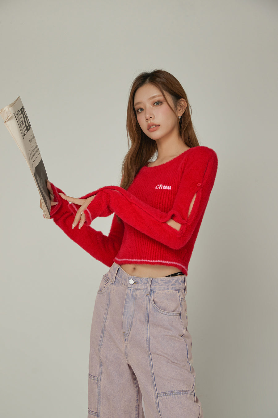 CHUU Slit Sleeves Button Crop Knit Sweater