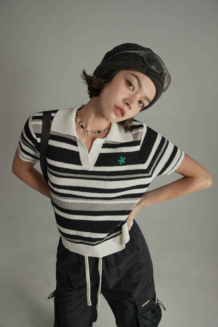 CHUU Collar Striped Knit Embroidered Sweater