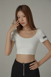 Chuu Sleeve Lettering Big U Neck Crop T-Shirt