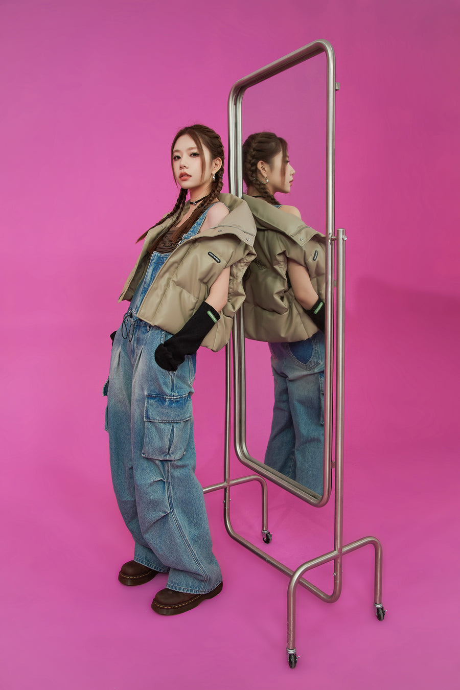 CHUU Big Pocket Denim Overalls