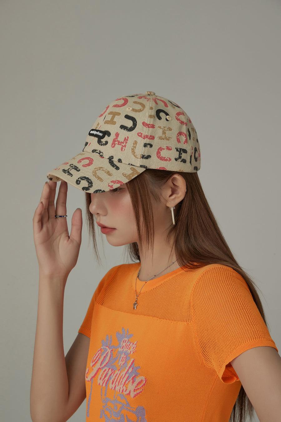 CHUU Colorful Chuu Lettering Pattern Ball Cap