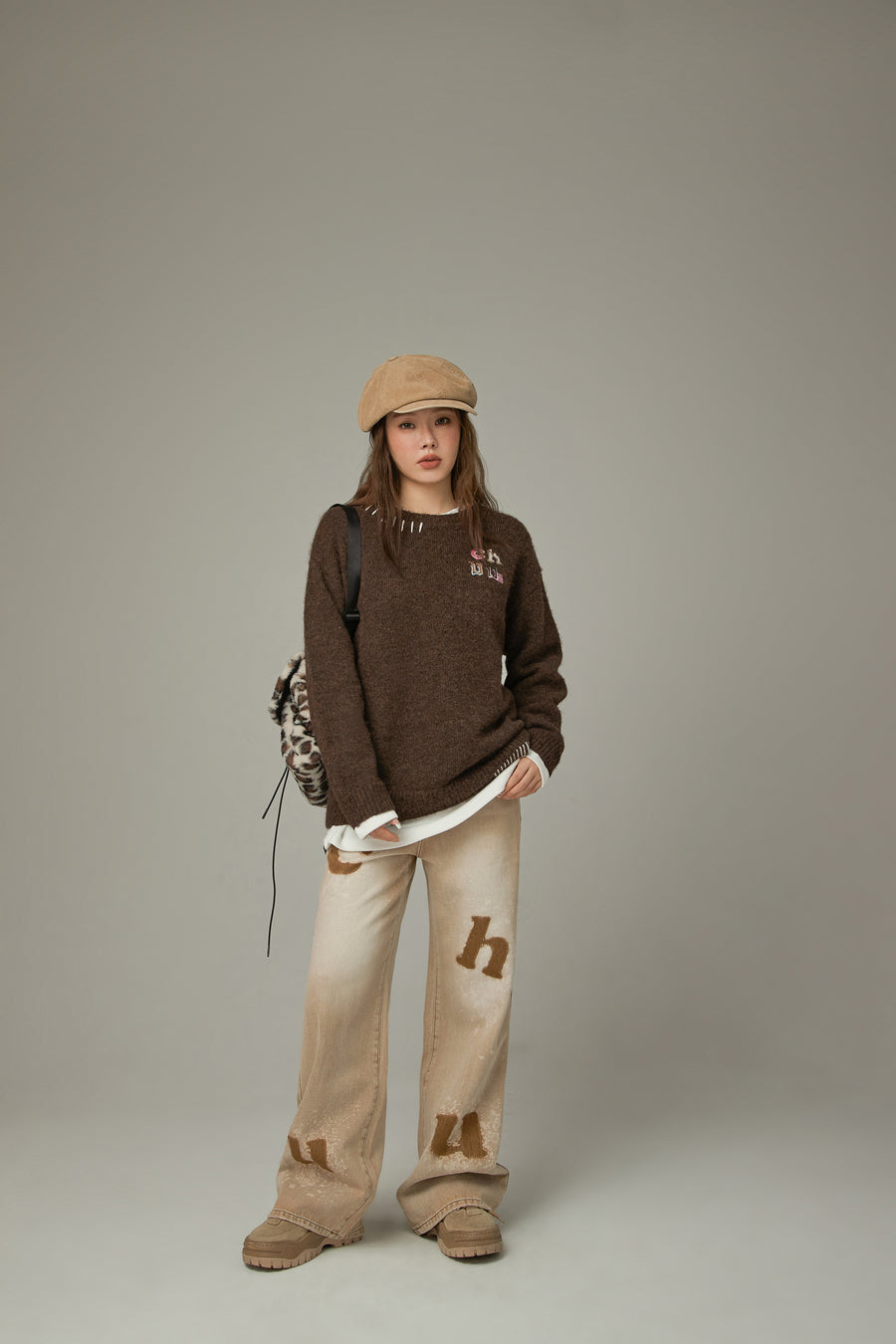 CHUU Logo Basic Loose Fit Knit Sweater