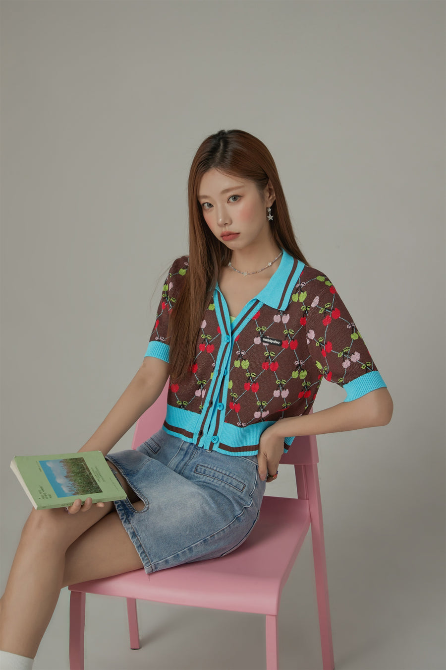 CHUU Cherry Argyle Colored Short Sleeve Knit Cardigan