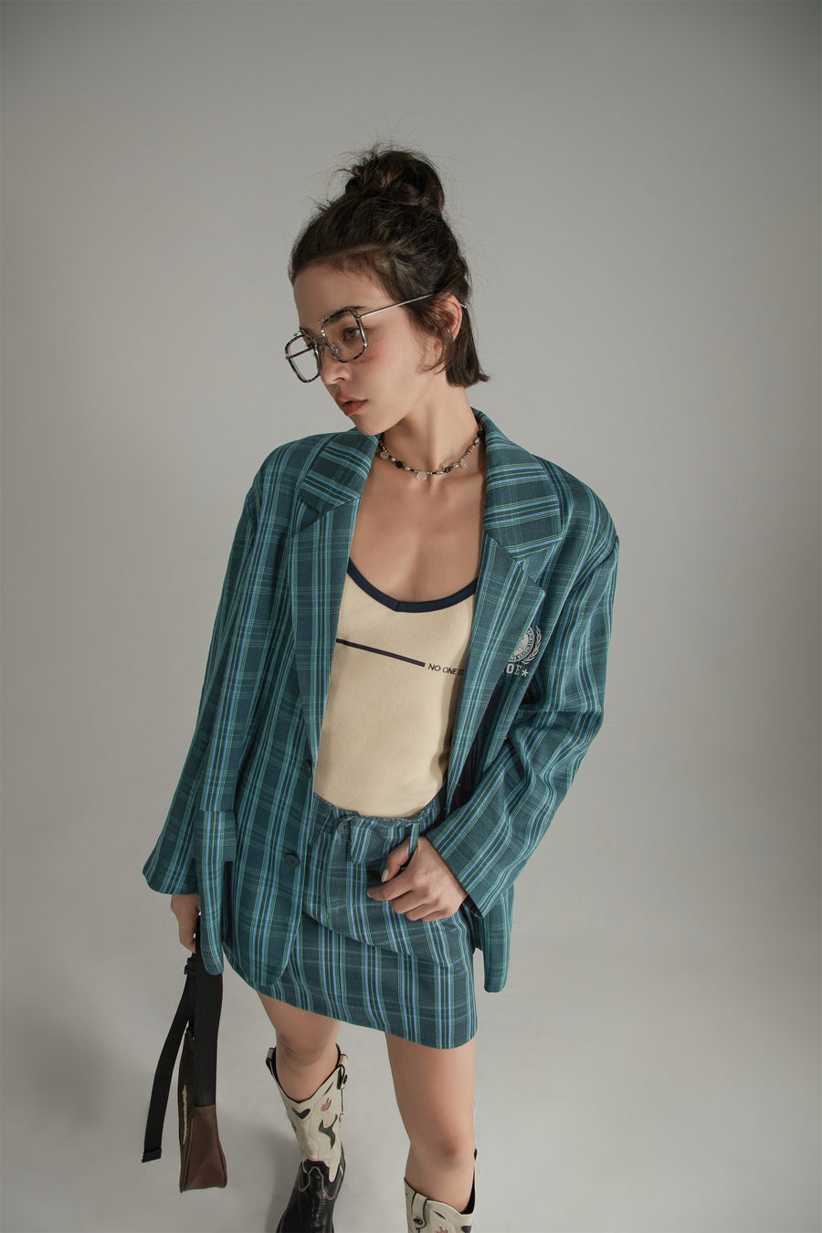 CHUU Vintage Check Preppy Embroidered Blazer Jacket