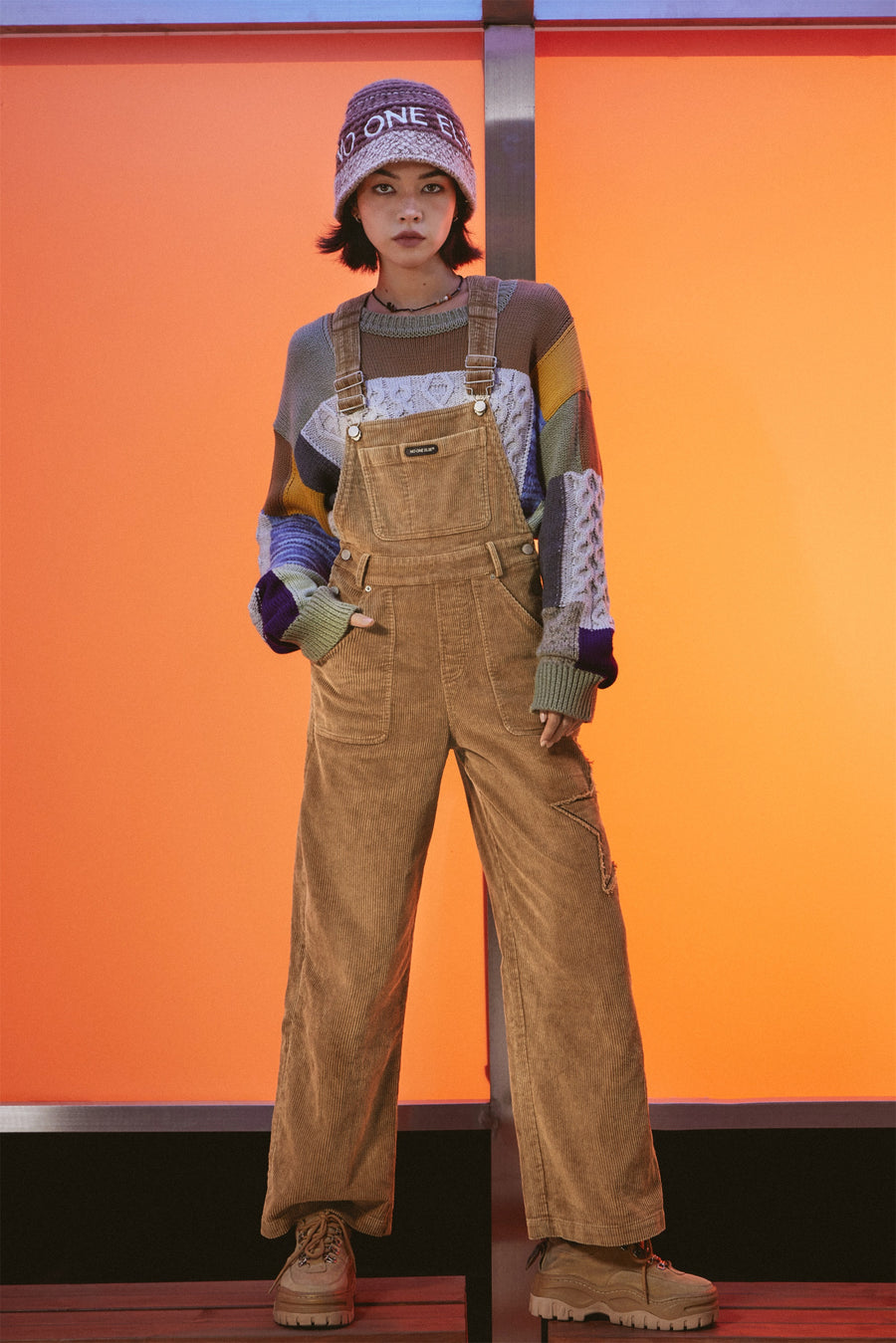 CHUU Stitched Star Overalls