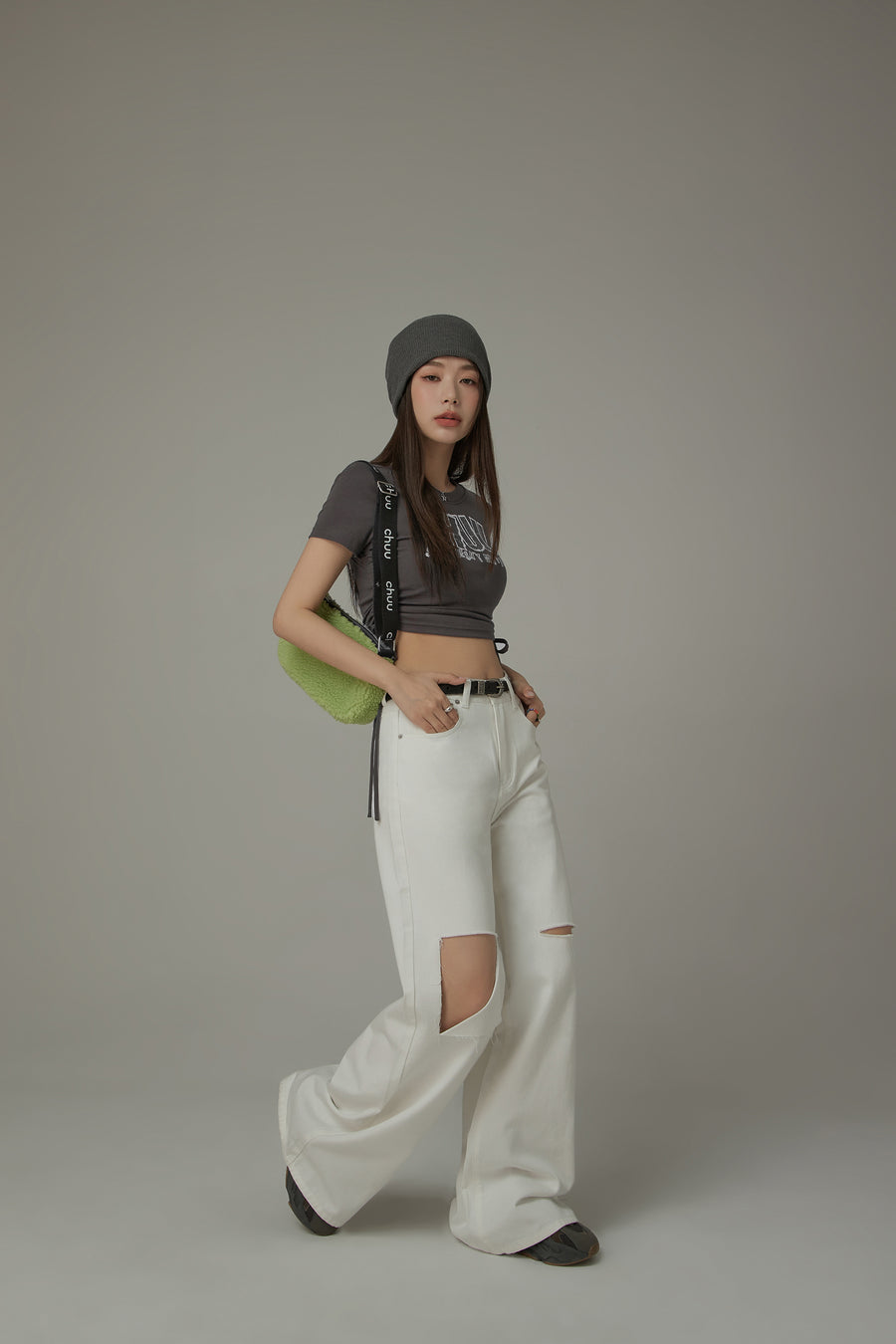 CHUU Size Doesnt Matter Side String Cropped T-Shirt