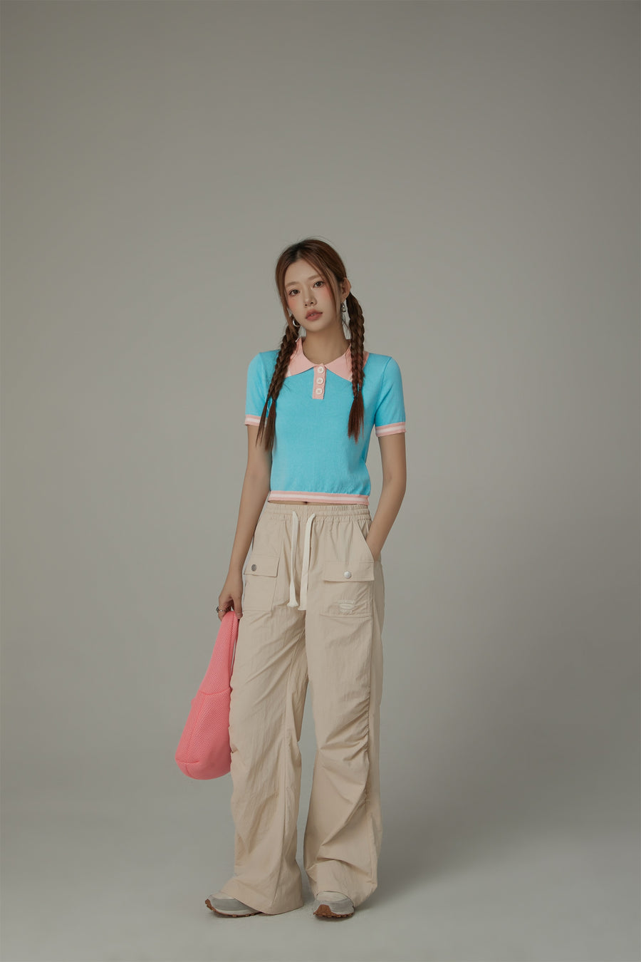 CHUU Chuu Babe Color Polo Neck Crop Knit Top