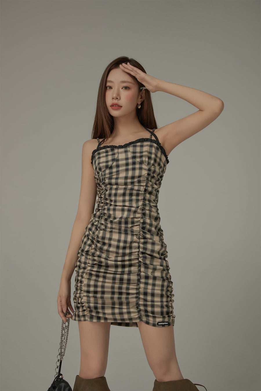 CHUU Check Sleeveless Halter Neck Shirring Dress