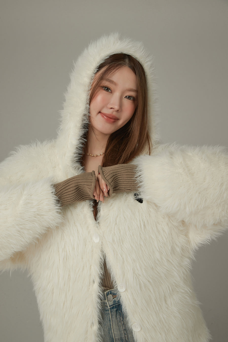 CHUU Embroidered Fuzzy Hooded Cardigan