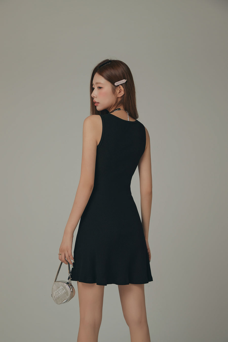 CHUU Ribbon Tie Logo Sleeveless Dress