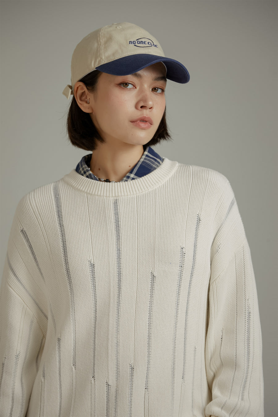 CHUU Solid Color Loosefit Knitted Sweater