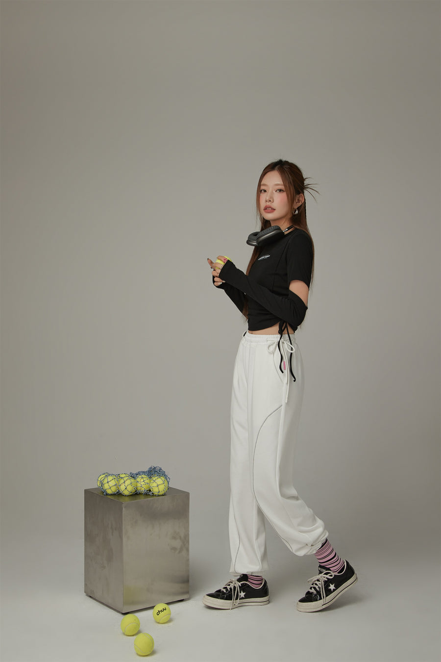 CHUU Elastic Waist Loose Jogger Pants