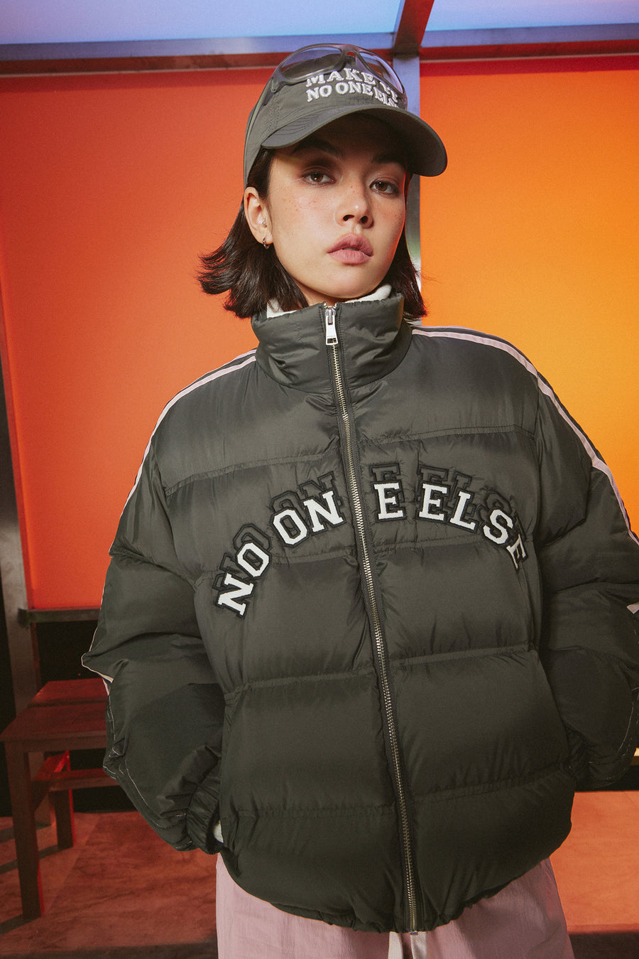 CHUU Logo Duck Down High Neck Padded Jacket