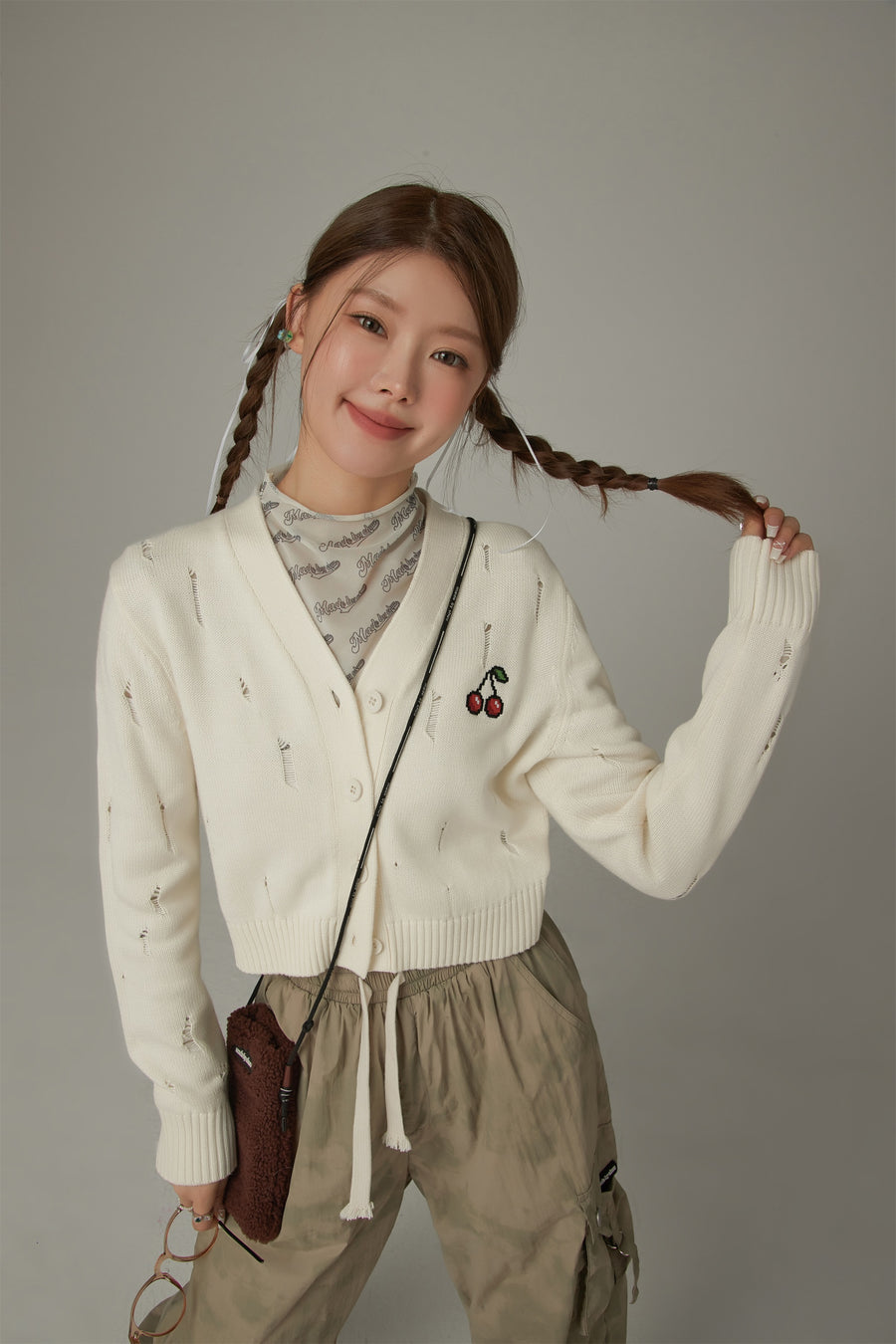 CHUU Cherry Crop Cardigan