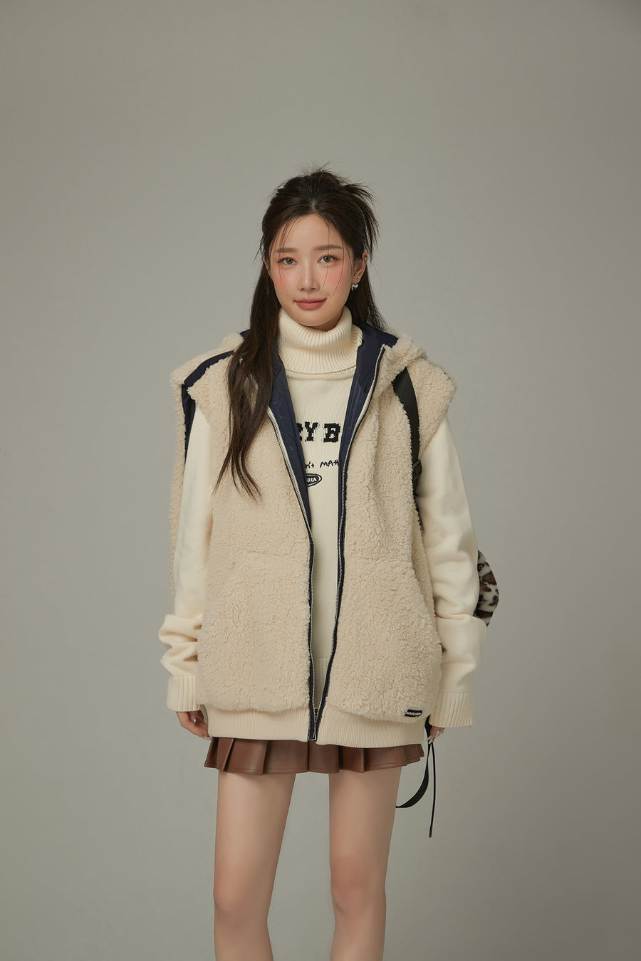 CHUU Fleece Vest Hooded Jacket