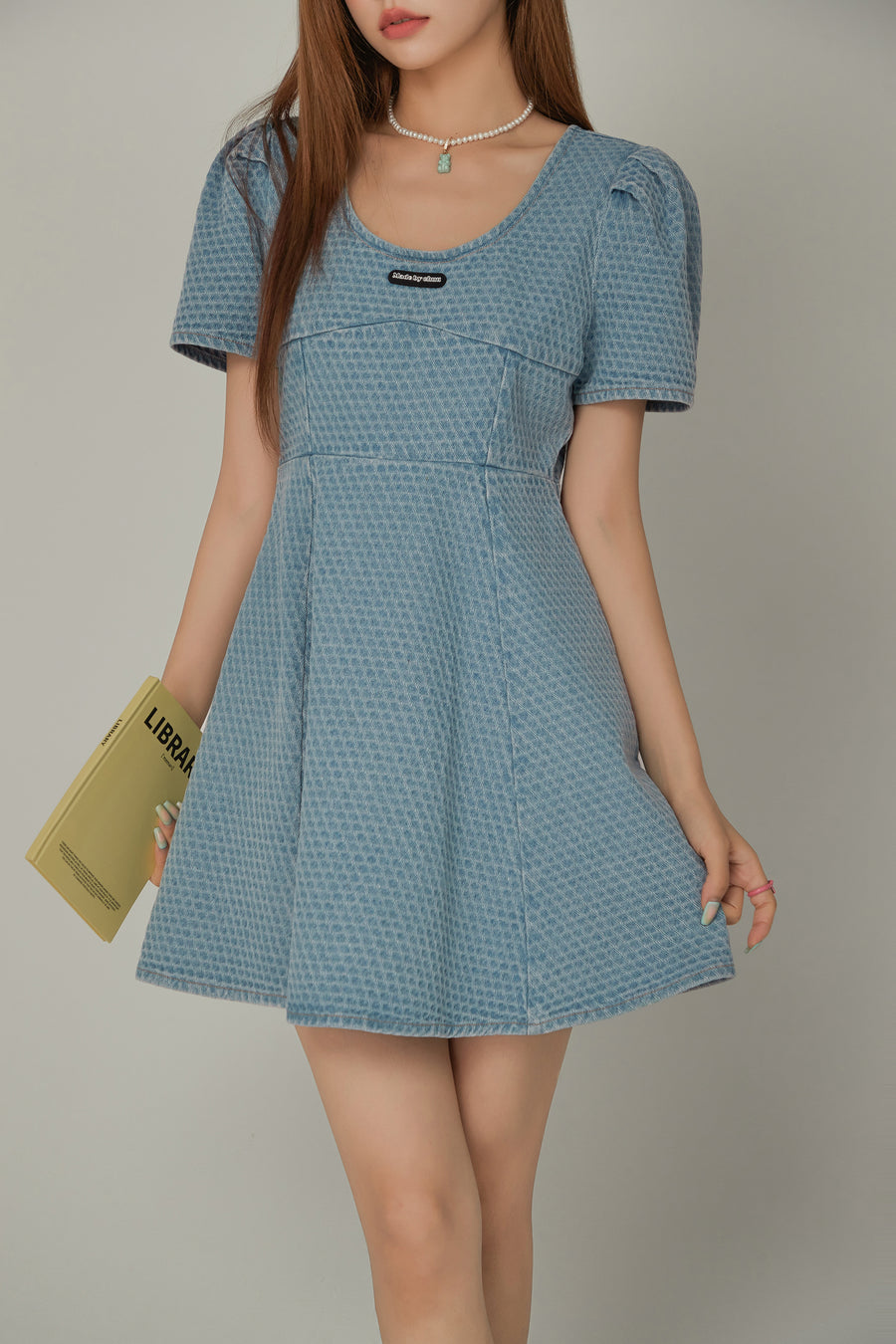 CHUU Puff Sleeve Denim Mini Dress