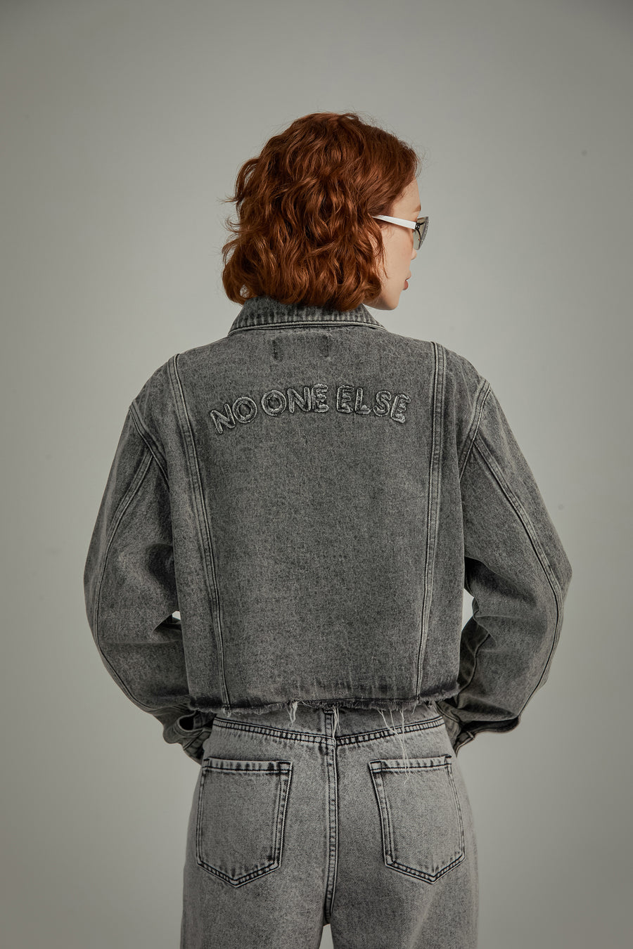 CHUU Logo Pocket Zip-Up Denim Jacket