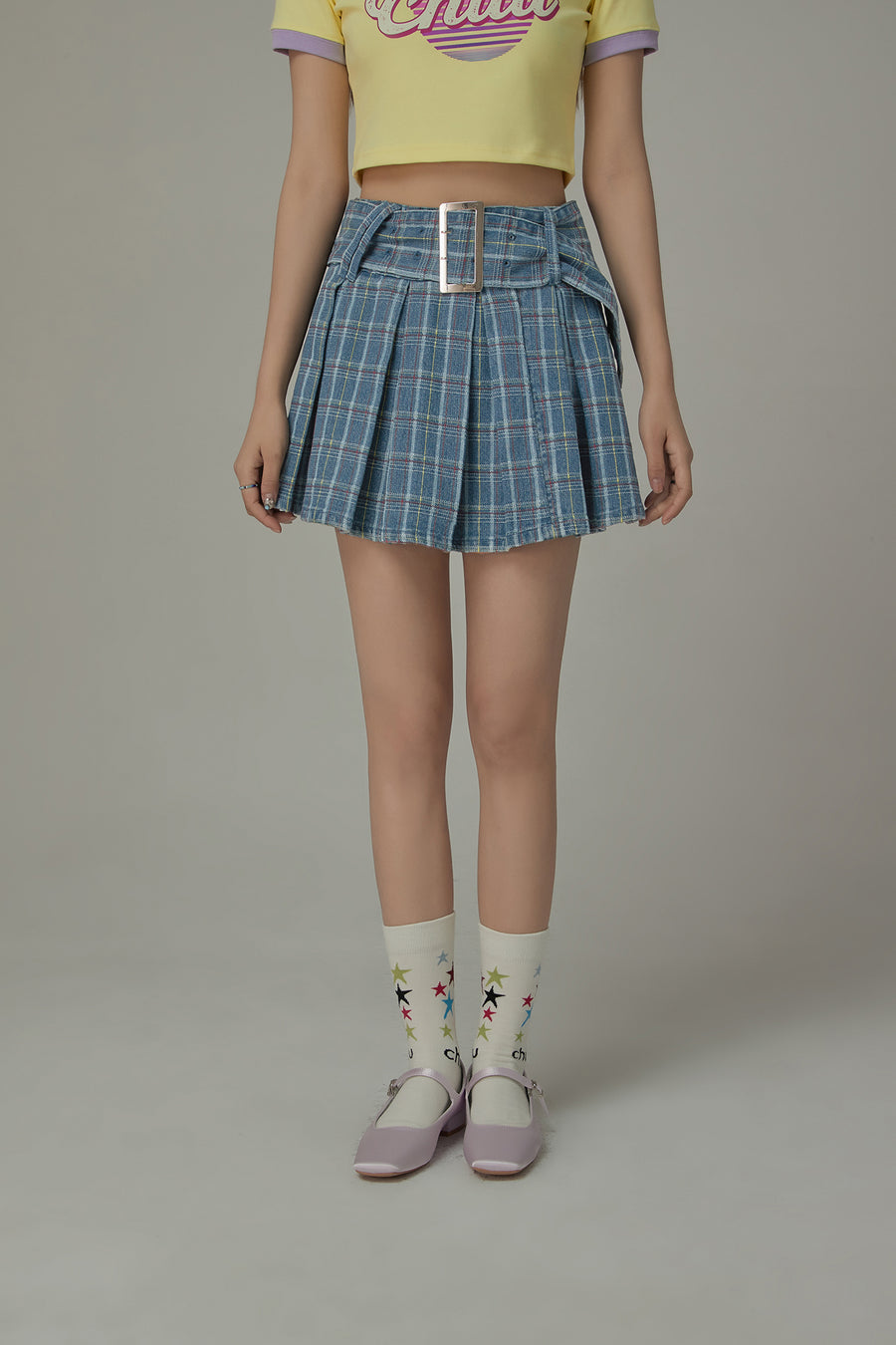 CHUU Check Pleated Big Belt Mini Skirt