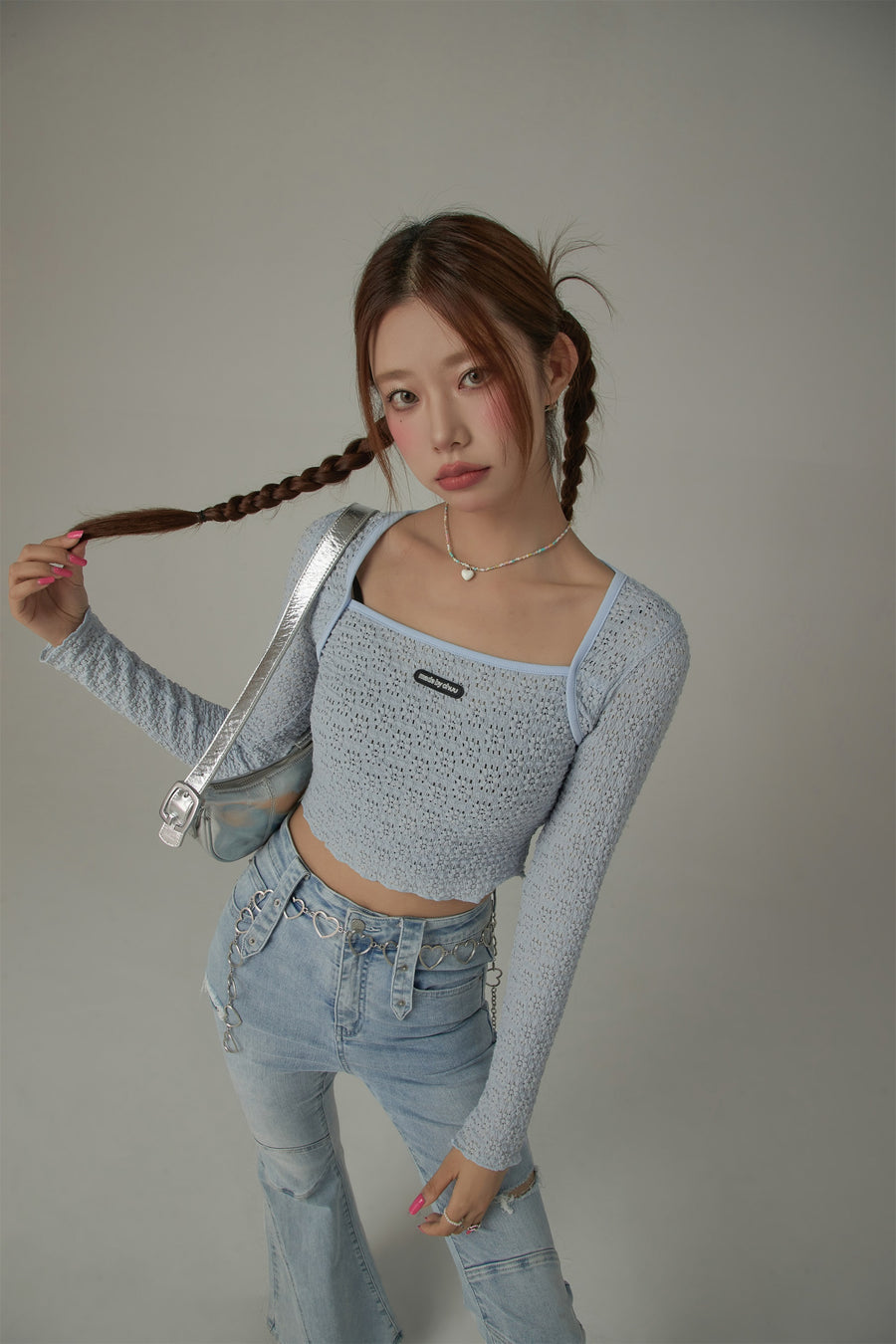 CHUU Flower Holes Pattern Crop Slim Top