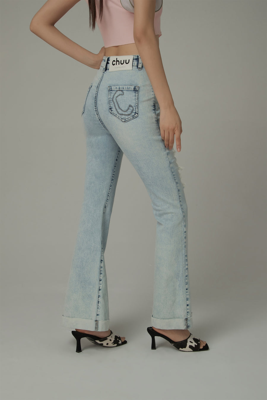 CHUU Distressed Rips Slit Denim Jeans