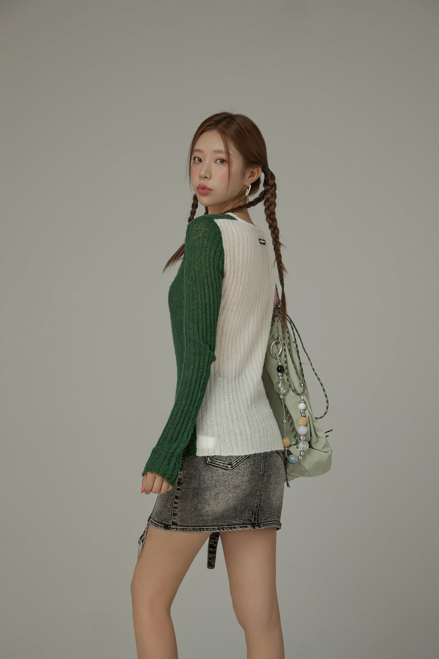 CHUU Bicolor Block Long Sleeves Knit Sweater