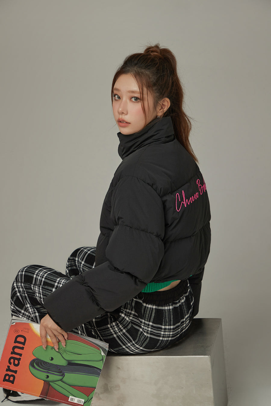 CHUU Oversized Logo Embroidery Padded Jacket