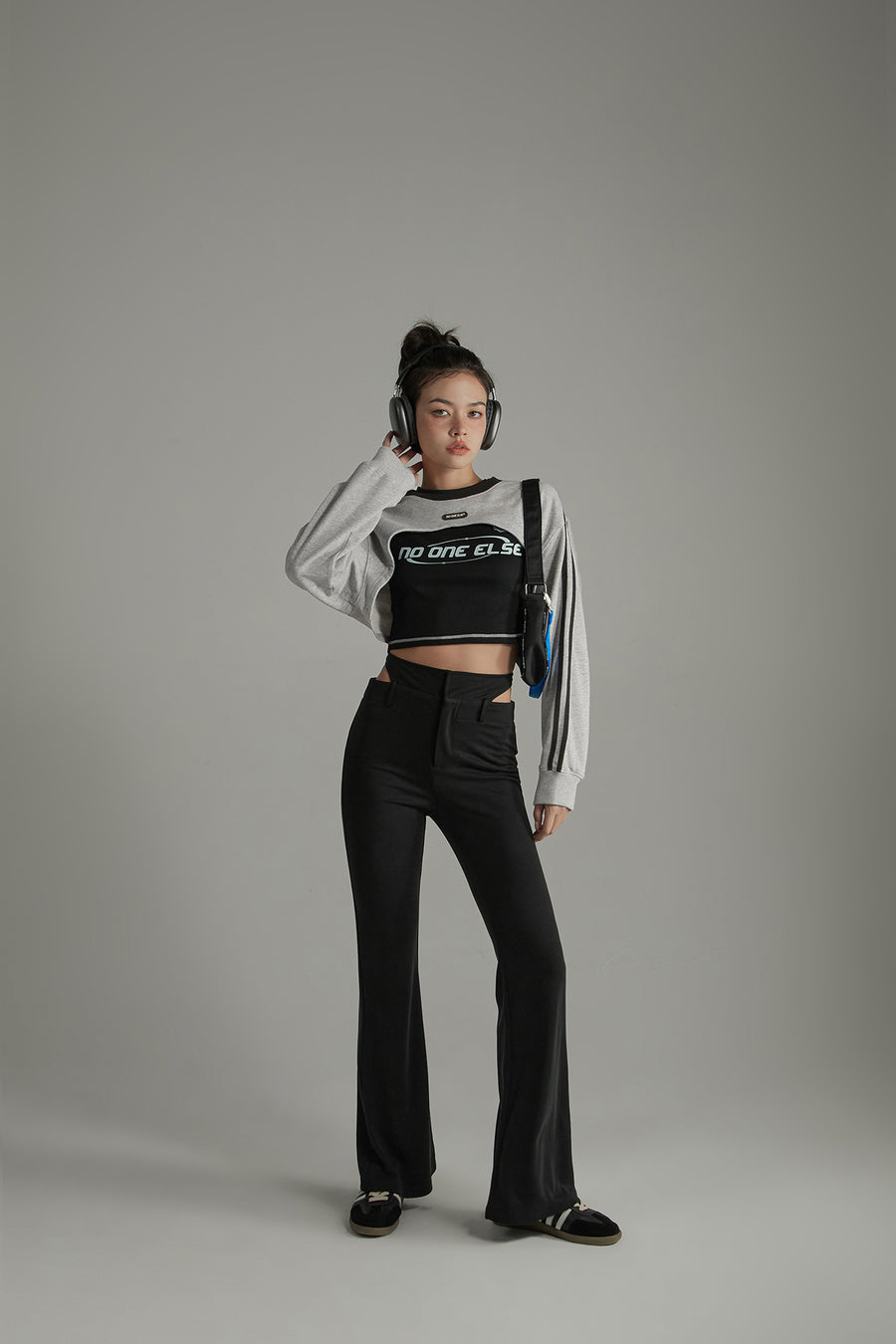 CHUU High Waisted Casual Slim Fit Side Cutouts Pants