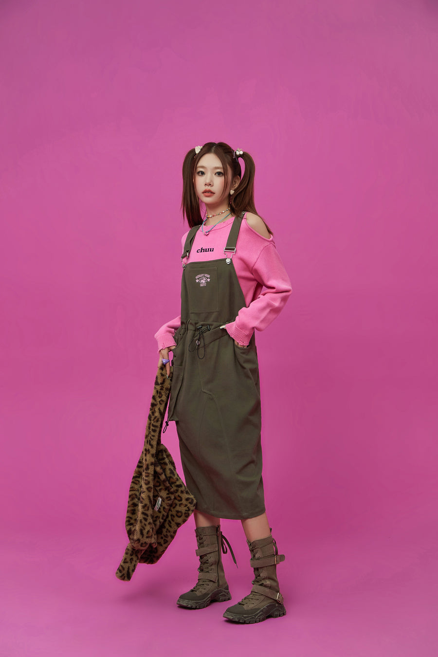 CHUU Pocket Overalls Dress