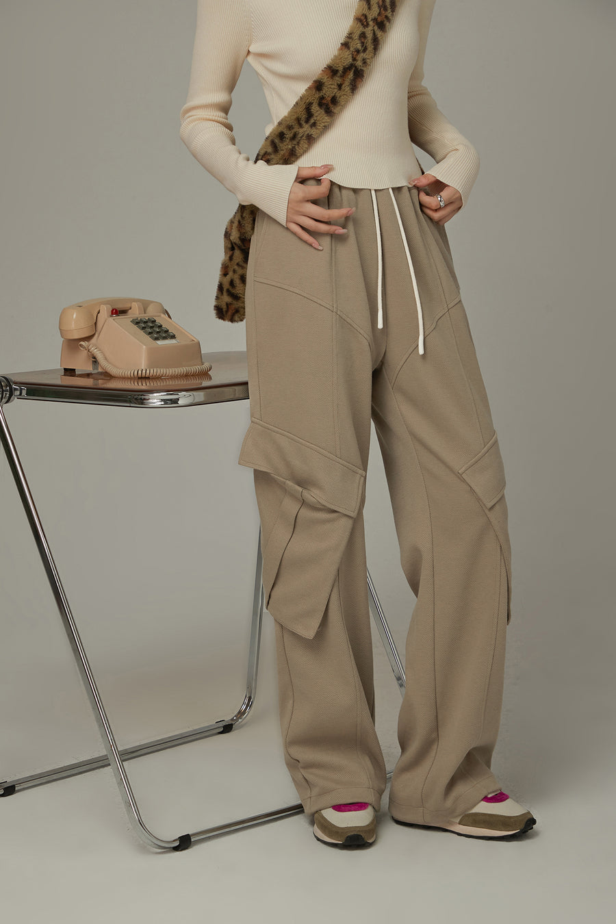 CHUU Elastic Waist Pocket Sweatpants